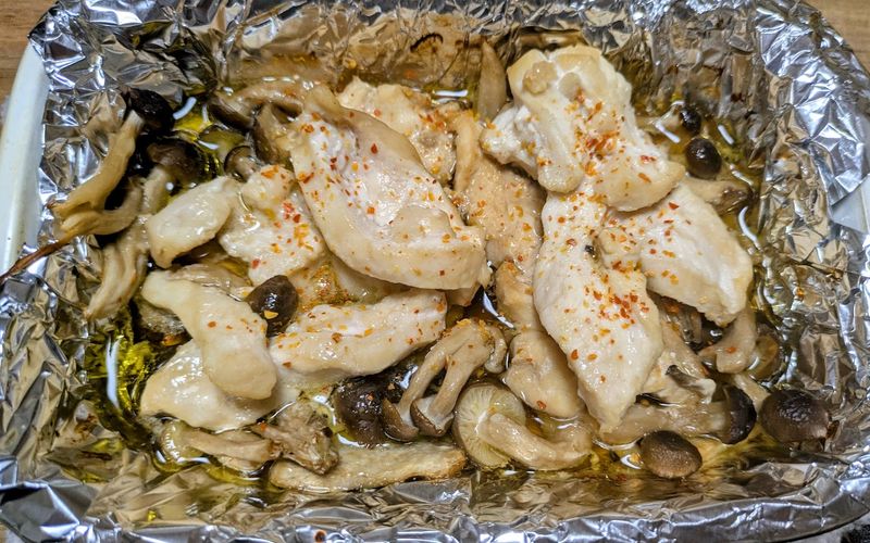 鶏もも肉ときのこグリル